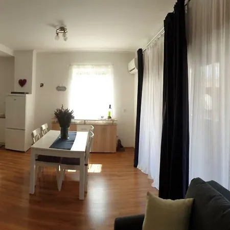 Central, Spacious, Great View Lägenhet *