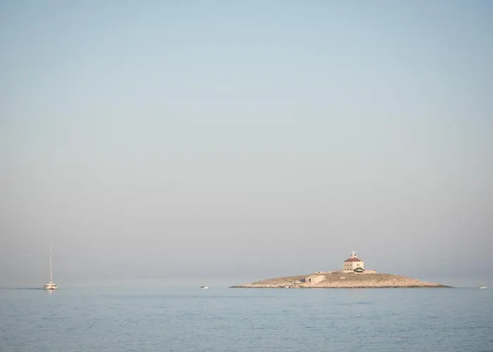 Apartman Central, Spacious, Great View *