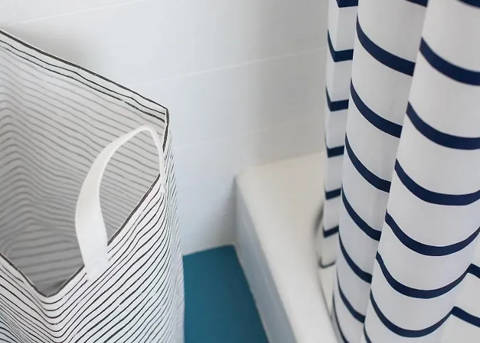 Central, Spacious, Great View Apartamento *